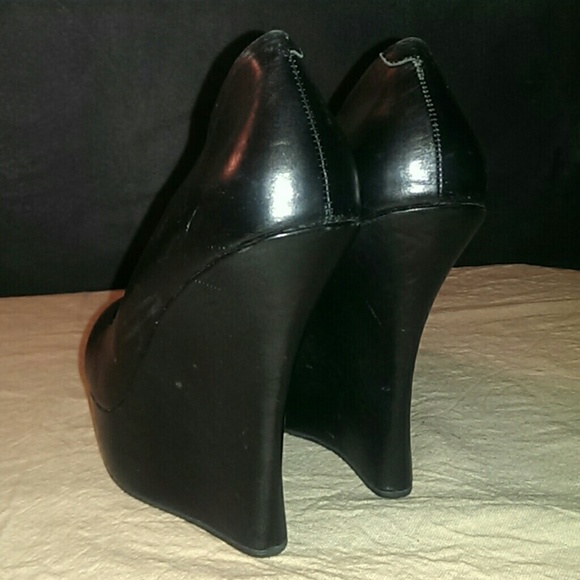 L.A.M.B. NEW Calfskin Leather Platform Heels CHEAP - Picture 4 of 8